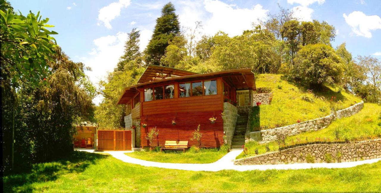 Finca Petrona Calacali Exterior photo